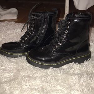 Tj Maxx chunky sole boots size 7 women’s